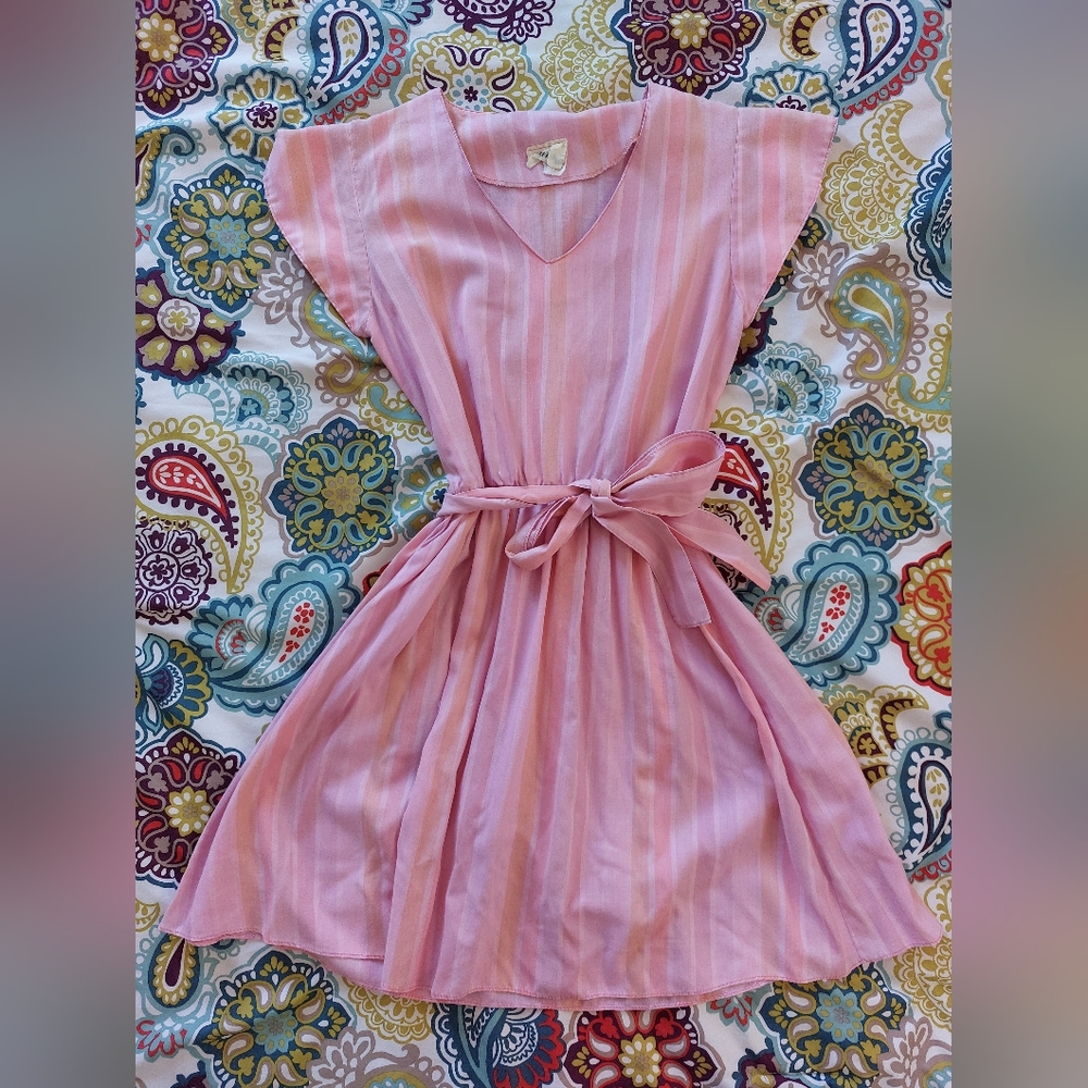 Pink striped cotton casual 80's dress